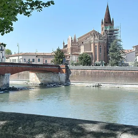 Apartment Parisi Centro Storico Verona